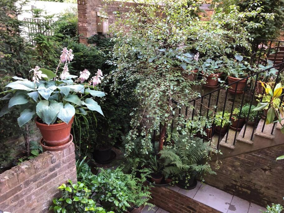 Kings Cross, Self-Contained House & Private Garden Βίλα Λονδίνο Εξωτερικό φωτογραφία