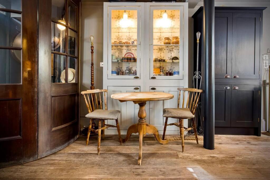 Kings Cross, Self-Contained House & Private Garden Βίλα Λονδίνο Εξωτερικό φωτογραφία