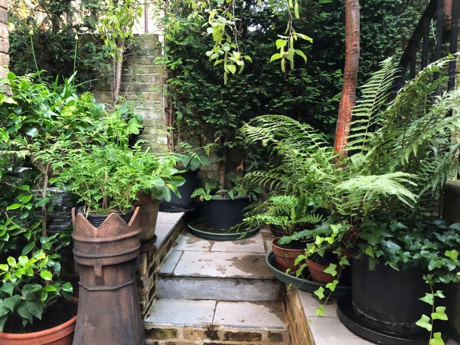 Kings Cross, Self-Contained House & Private Garden Βίλα Λονδίνο Εξωτερικό φωτογραφία