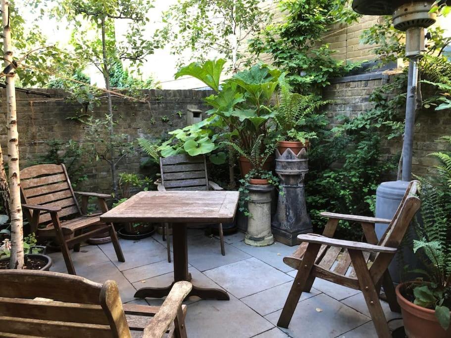 Kings Cross, Self-Contained House & Private Garden Βίλα Λονδίνο Εξωτερικό φωτογραφία